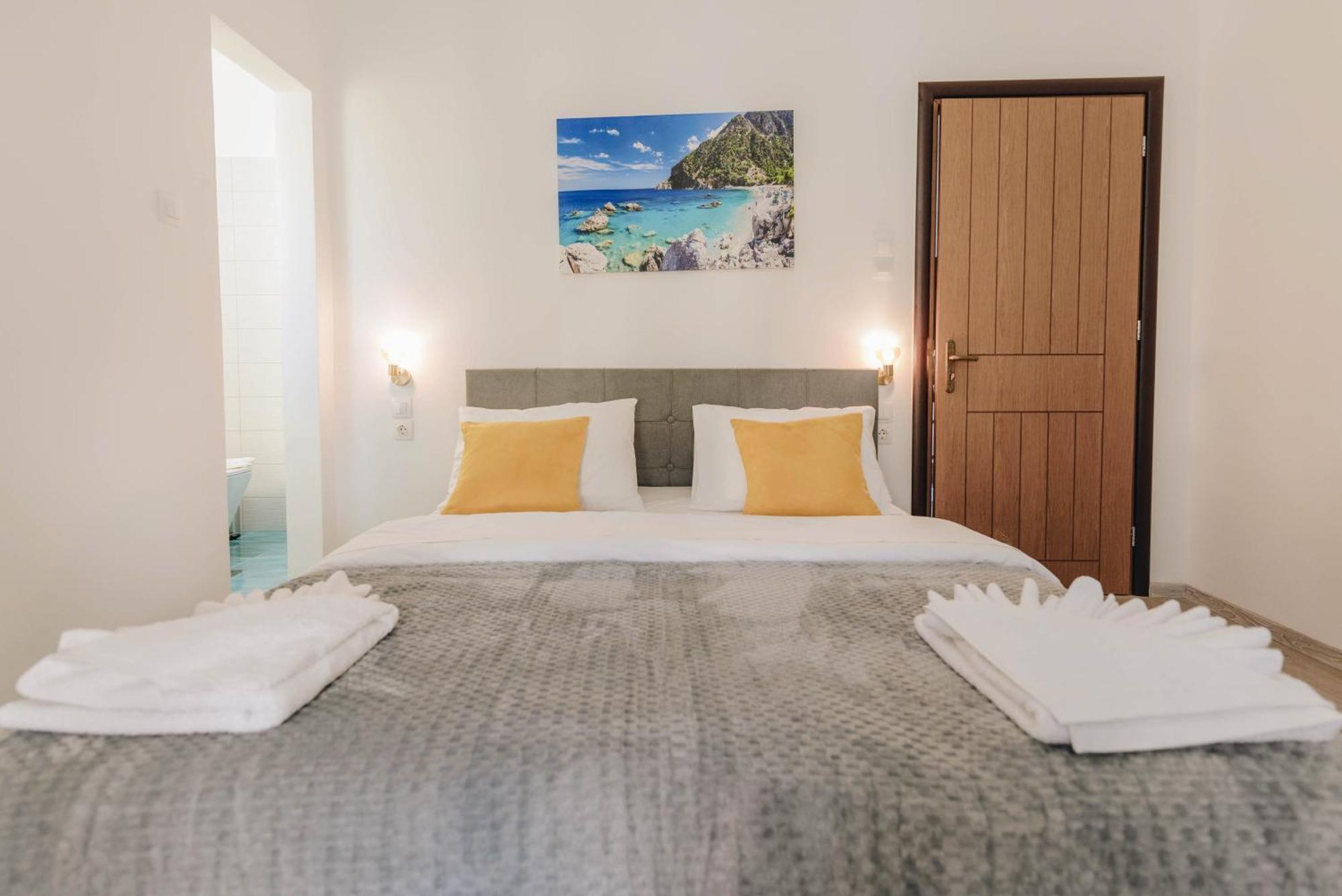 Sunrise Guesthouse Agria Exterior foto